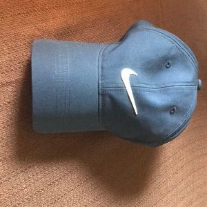 Nike golf hat, never worn, blue,
